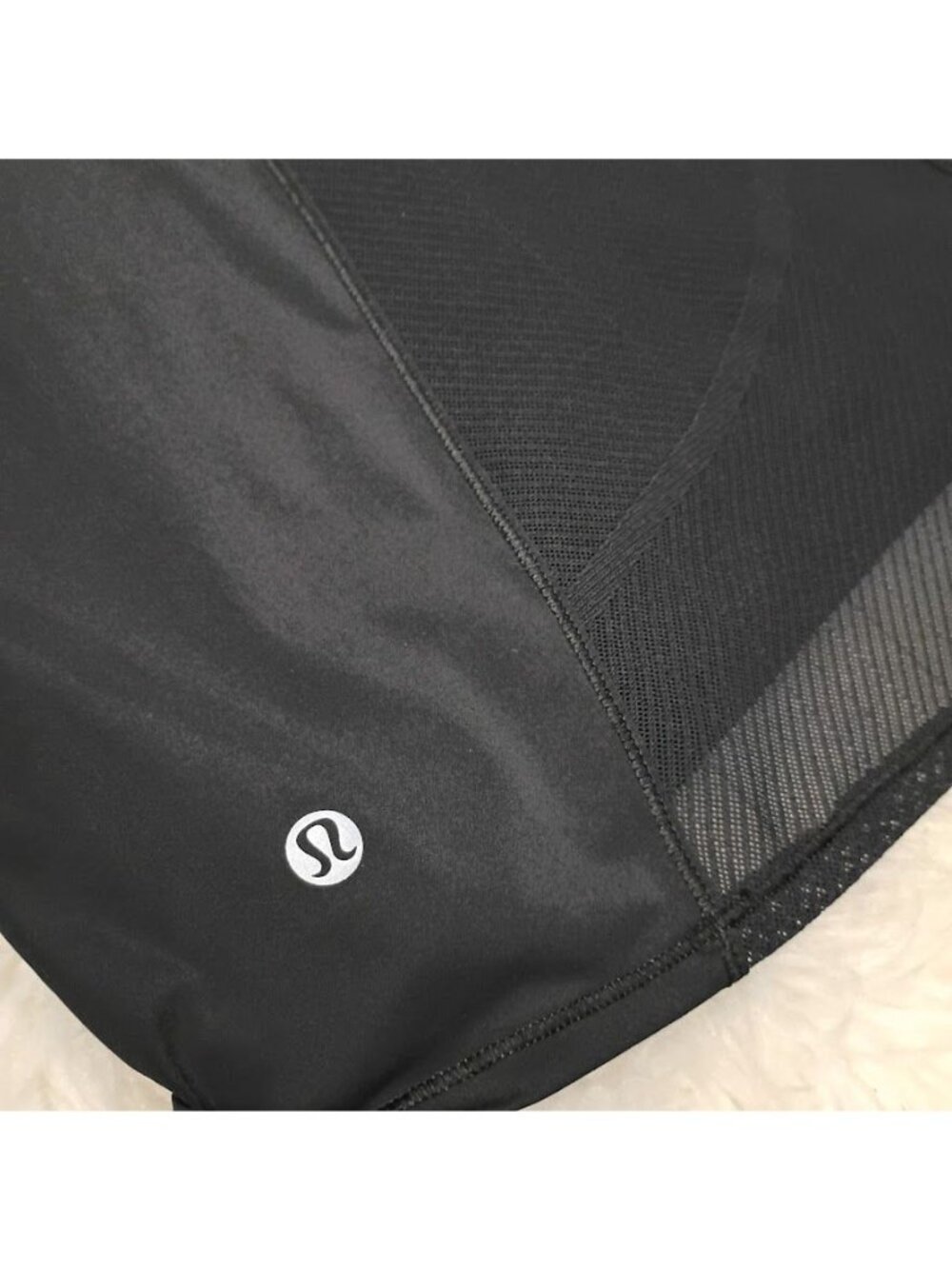 Lululemon Mesh-Panel Tank Top Sleeveless Black Lightweight Womens - Picture 5 of 9